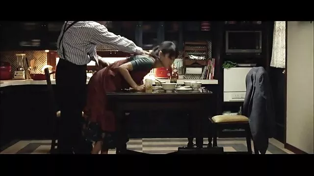 نوجوان چاق می داند سکش زیبا چگونه کنار بیاید